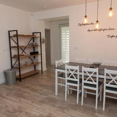 Dovolenkový dom 266 *